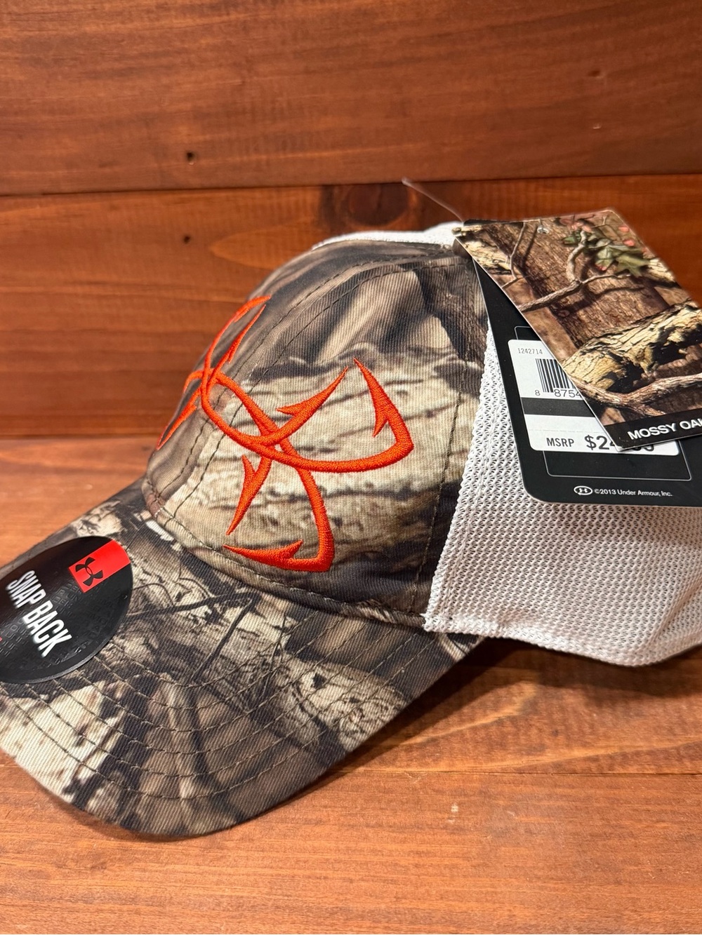 Under Armour camo mossy oak snapback cap with orange logo OSFA NWT